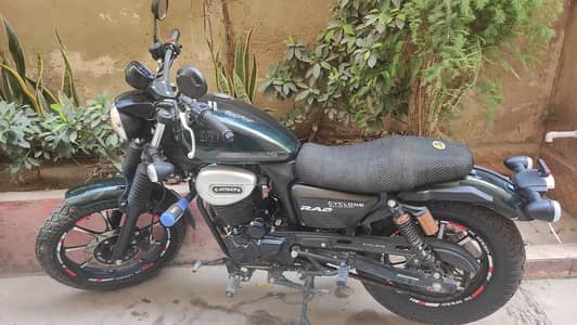 Hi Speed Cyclone 250cc (2025) – Brand New Condition (450km Only)