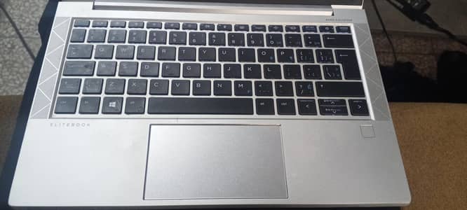 Hp I7 10th gen 16 256