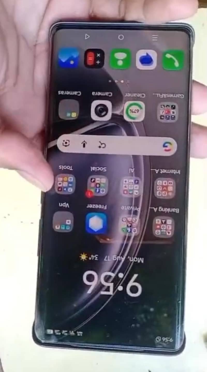Infinix Zero 40 1