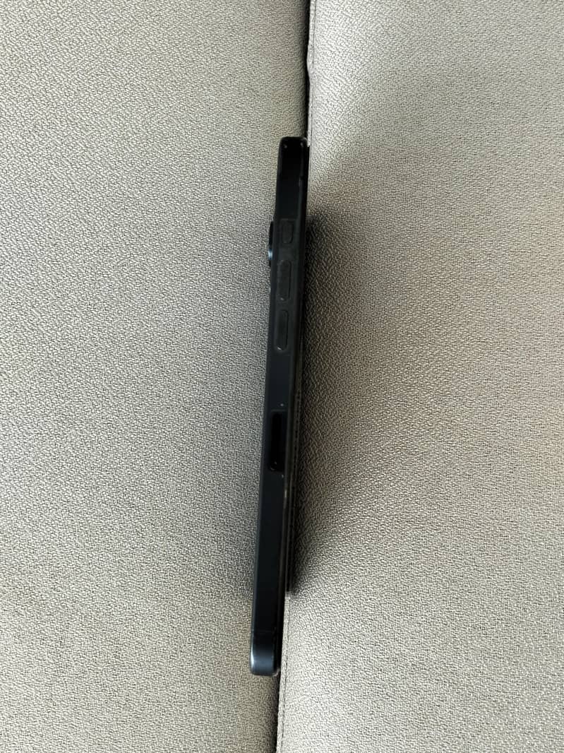 Apple iPhone 15 Pro Max 1