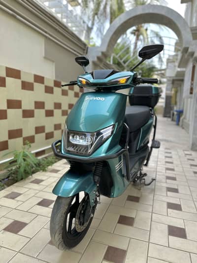 Revo C32 EV Bike
