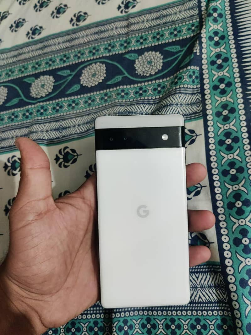 Google Pixel 6a 4