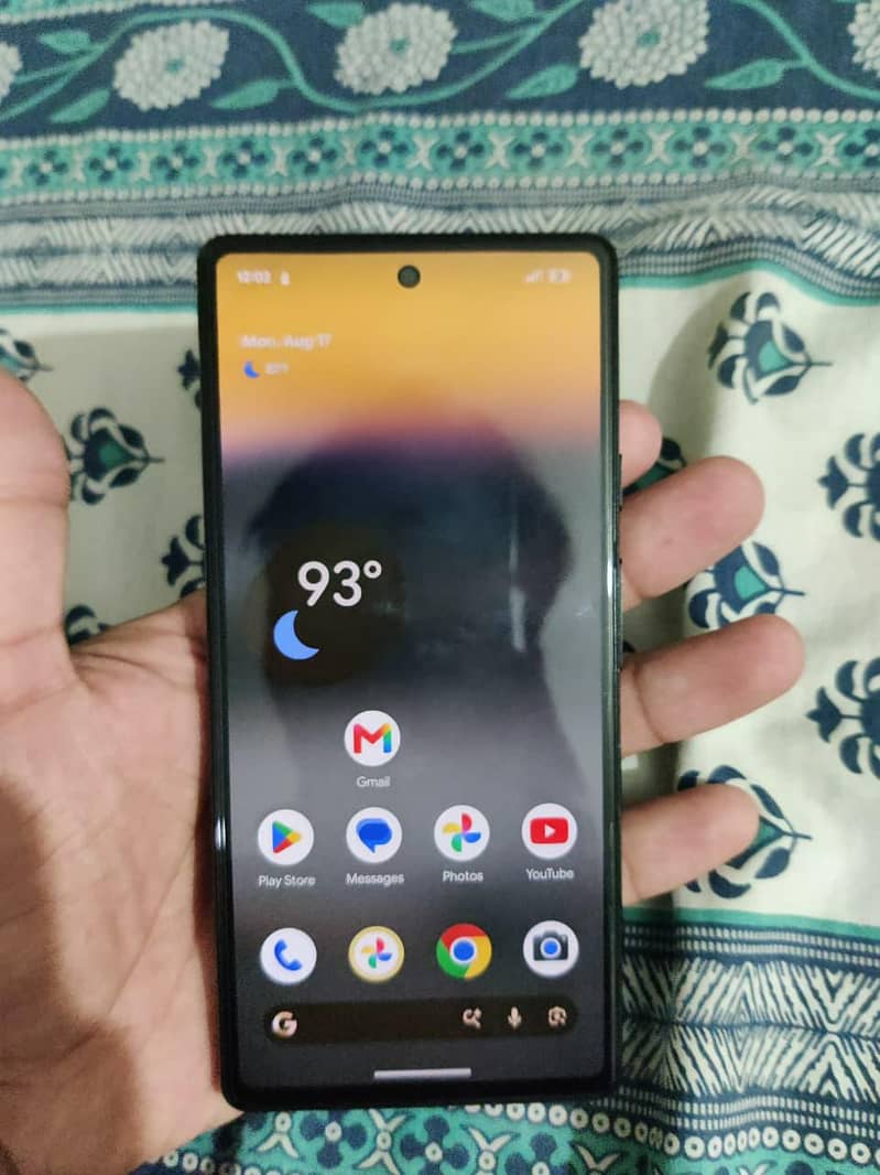 Google Pixel 6a 5