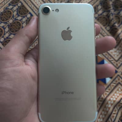 Apple iPhone 7