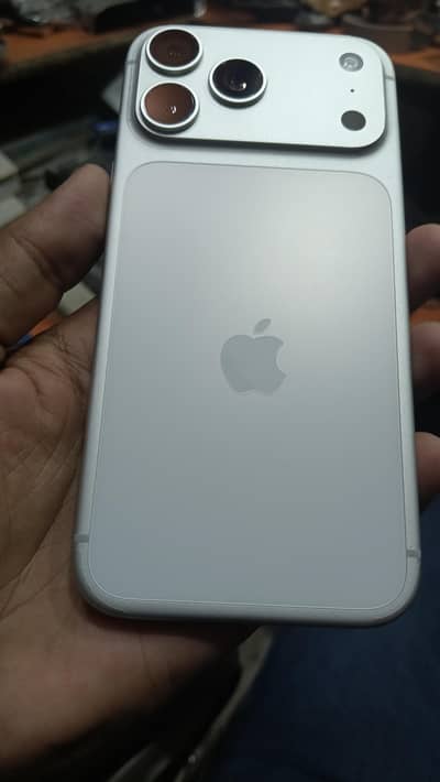 Apple iPhone 17 pro max Jv
