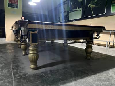 6 12 wood cution snooker table