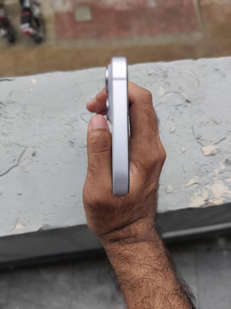 IPhone 14 Plus 4