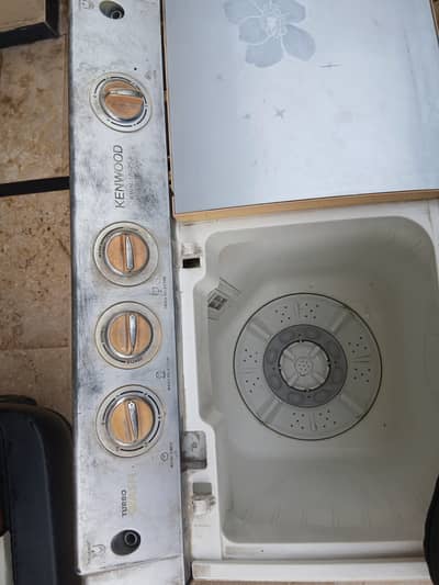 Kenwood KWM-1012SA