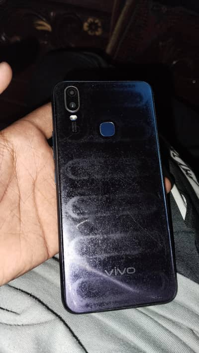 Vivo Y11