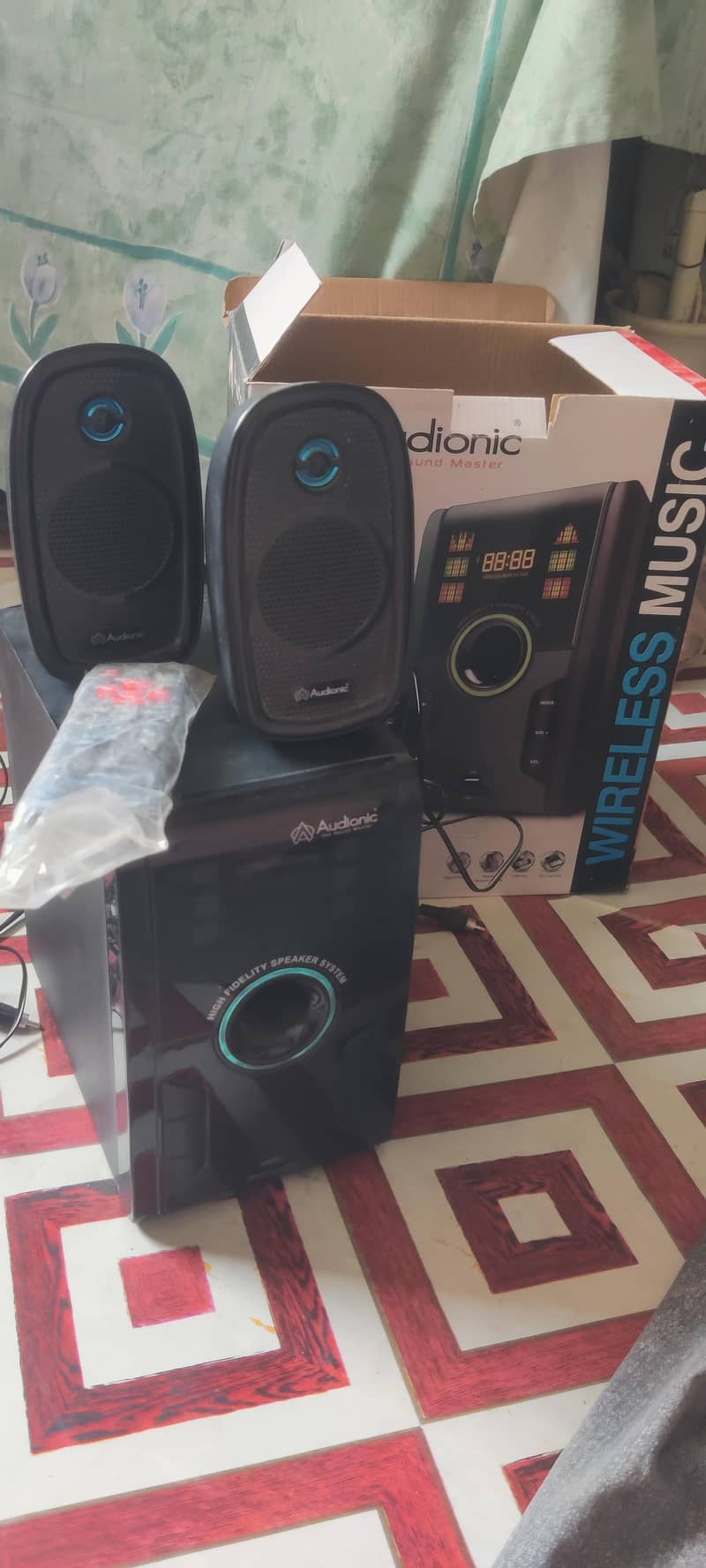 Audionic company model MAX 350 0