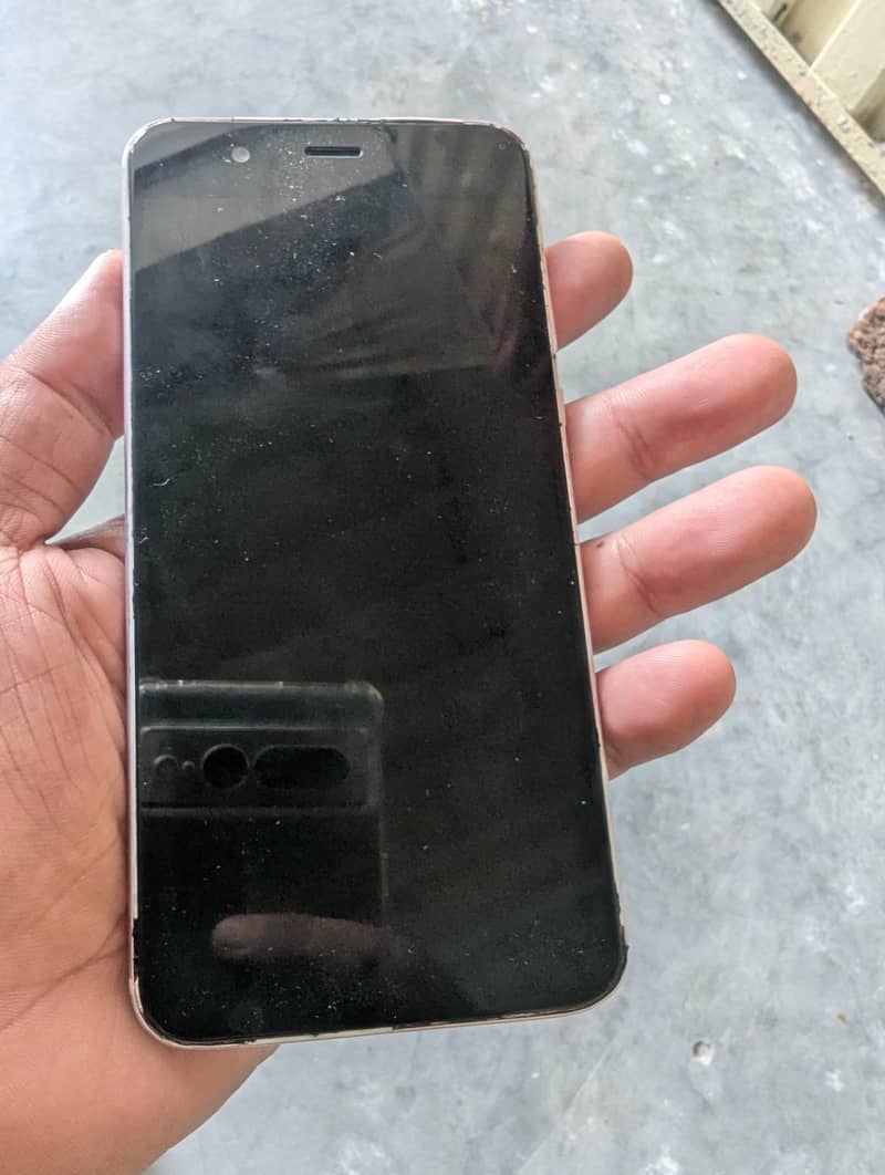 Huawei Nova 2 Plus 3