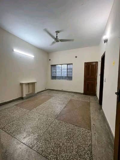 room available for rent