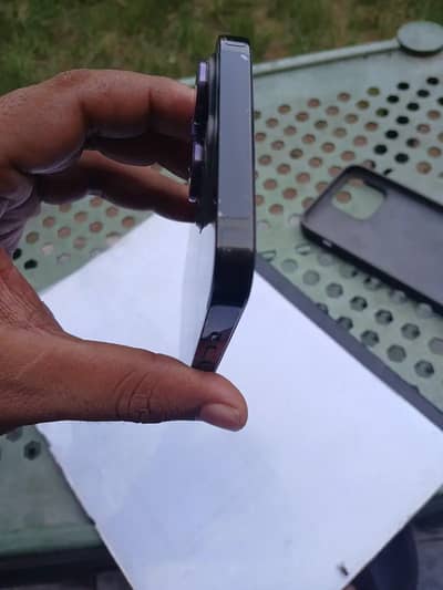 Apple iPhone 14 Pro