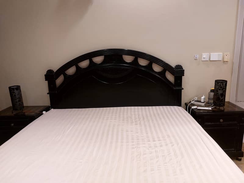 bed set without mattress 1