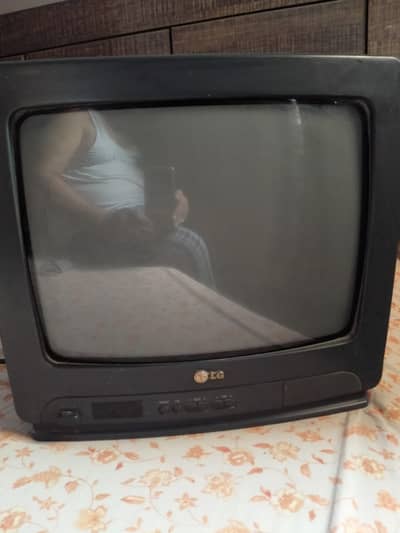 TELEVISION CRT SCREEN 14" ORIGINAL