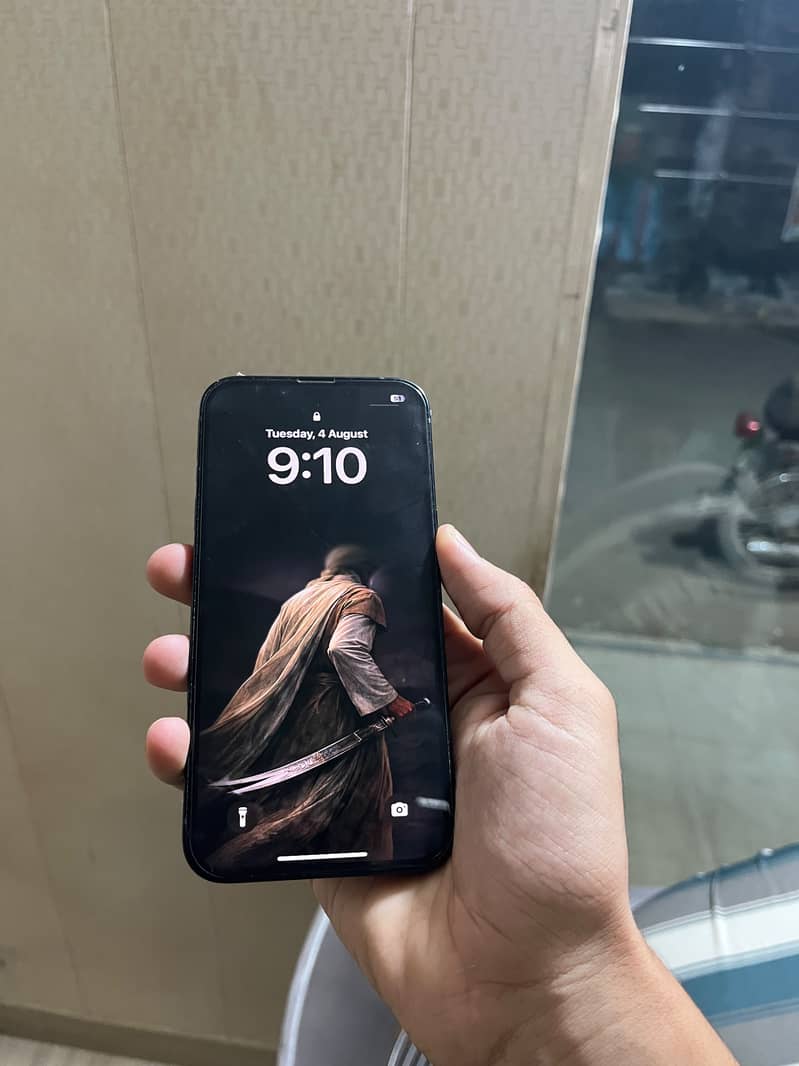 Apple iPhone 14 1
