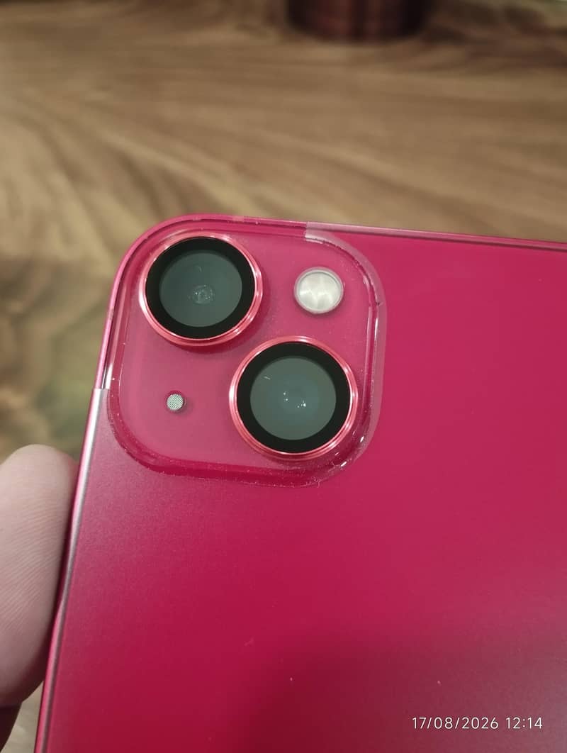 Apple iPhone 13 2