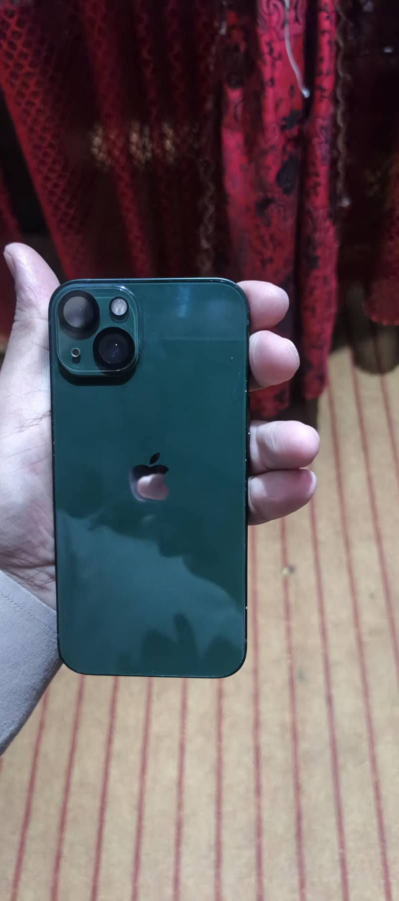Apple iPhone 13 read Description first 0