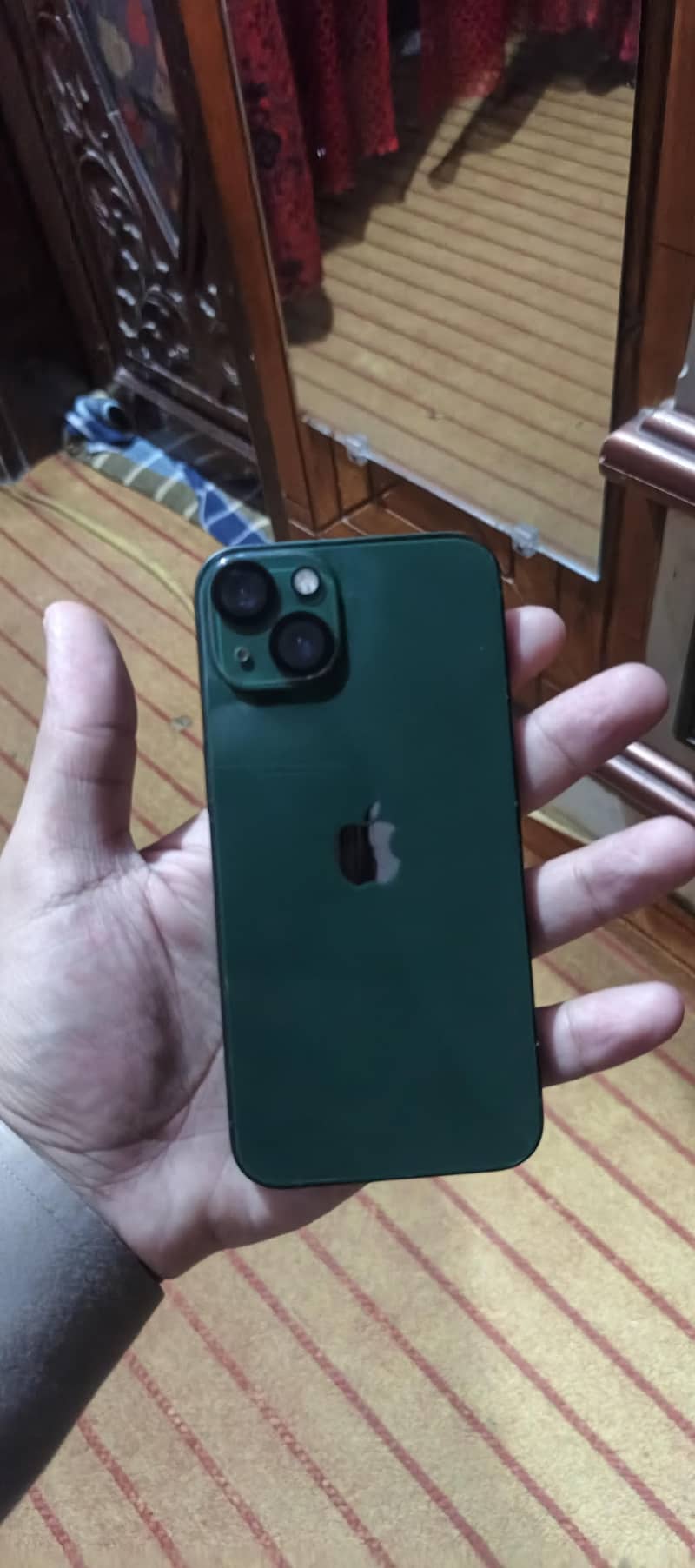Apple iPhone 13 read Description first 8
