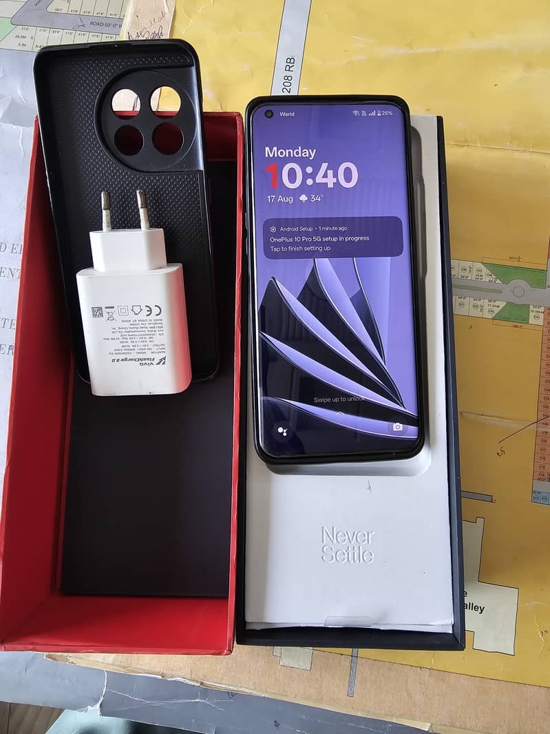 One Plus 10 Pro 1