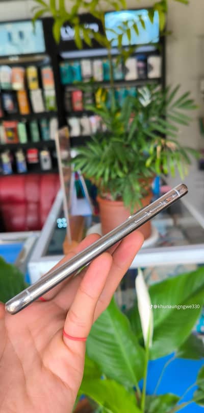 Apple iPhone X urgent sale delivery available all Pakistan