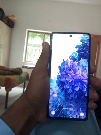 Samsung Mobile S20 FE