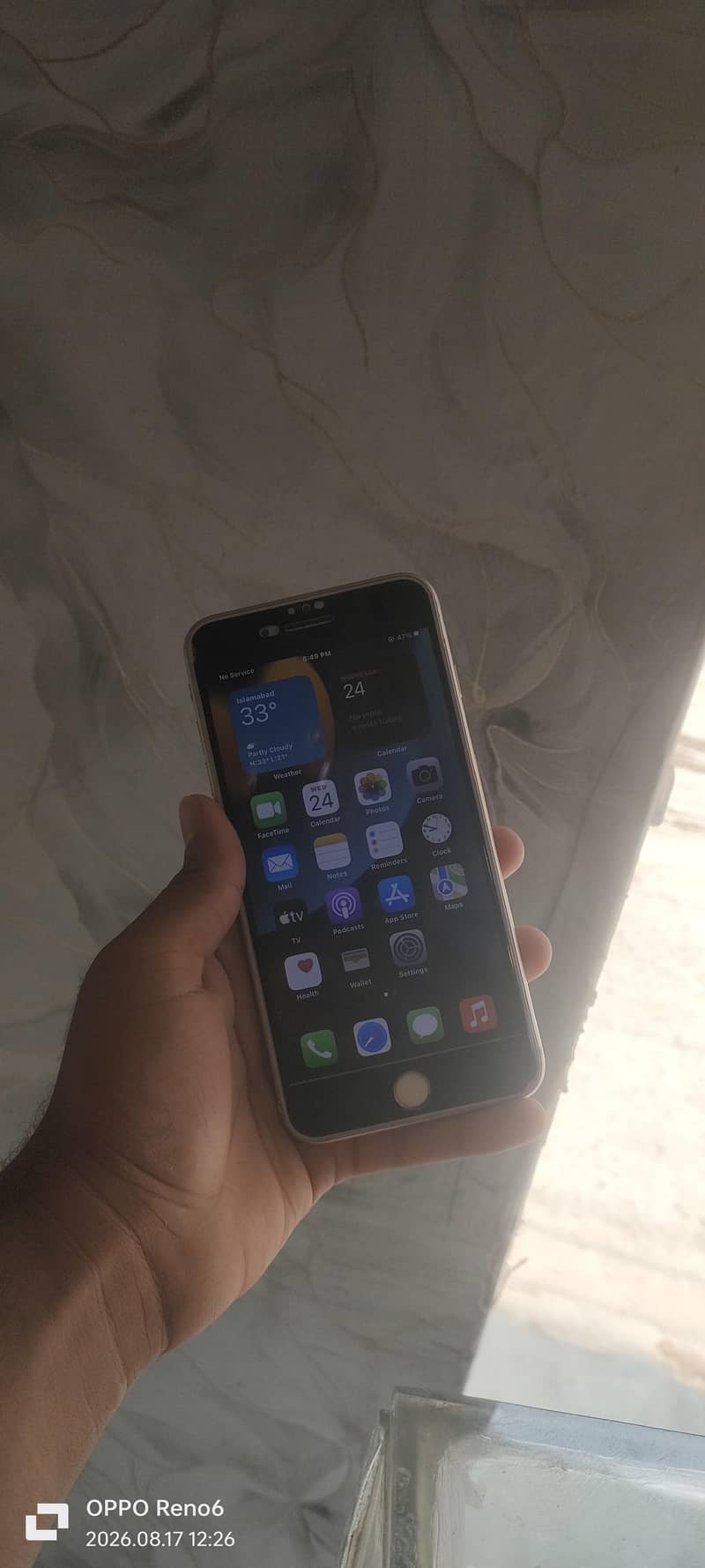 Apple iPhone 7 Plus 2