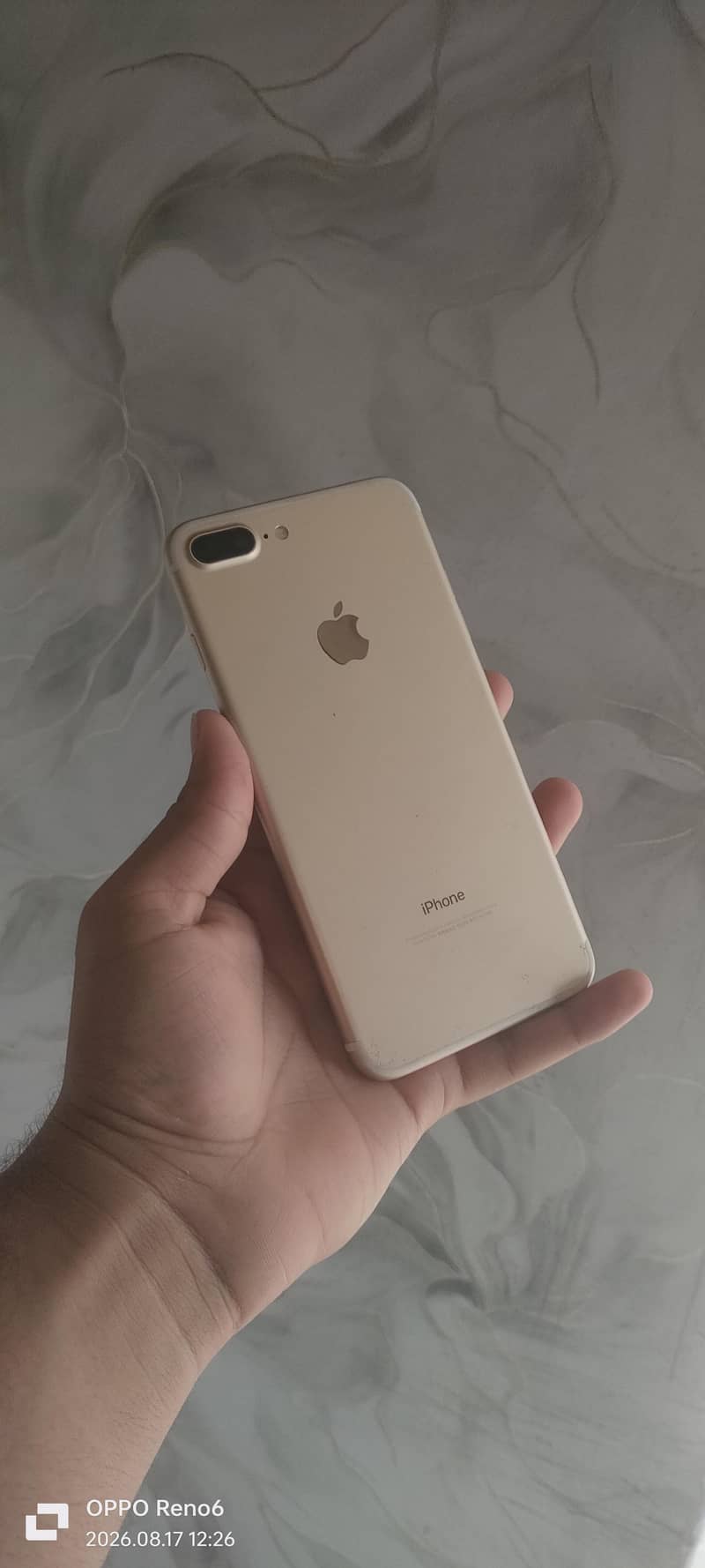 Apple iPhone 7 Plus 3