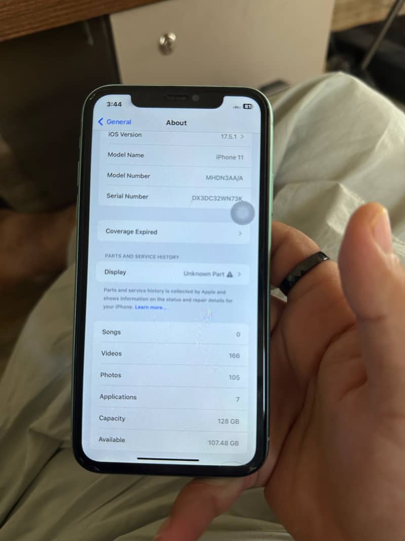Apple iPhone 11 0