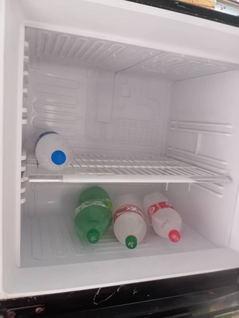 orient fridge 6