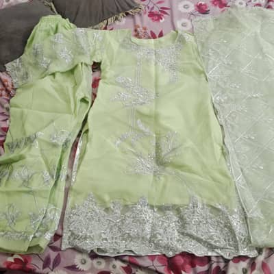 beautiful party dress