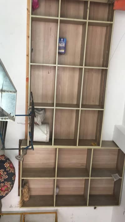 shop display shelves urgent for sale good condition
