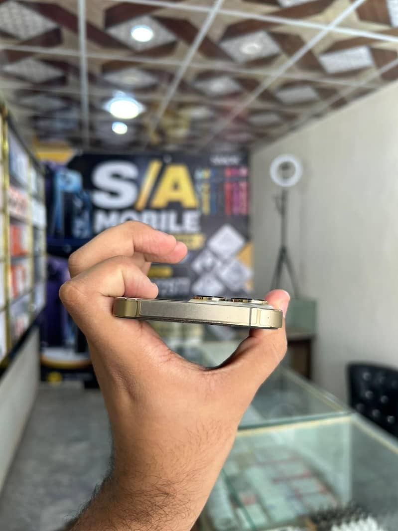 Apple iPhone 13 Pro 5