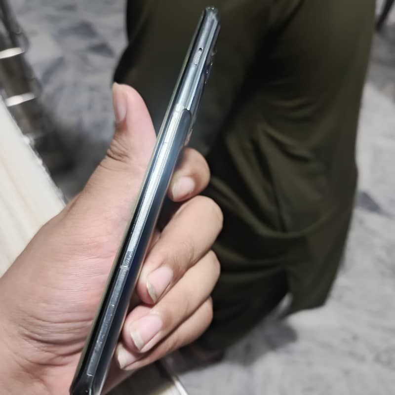 One Plus 11 4