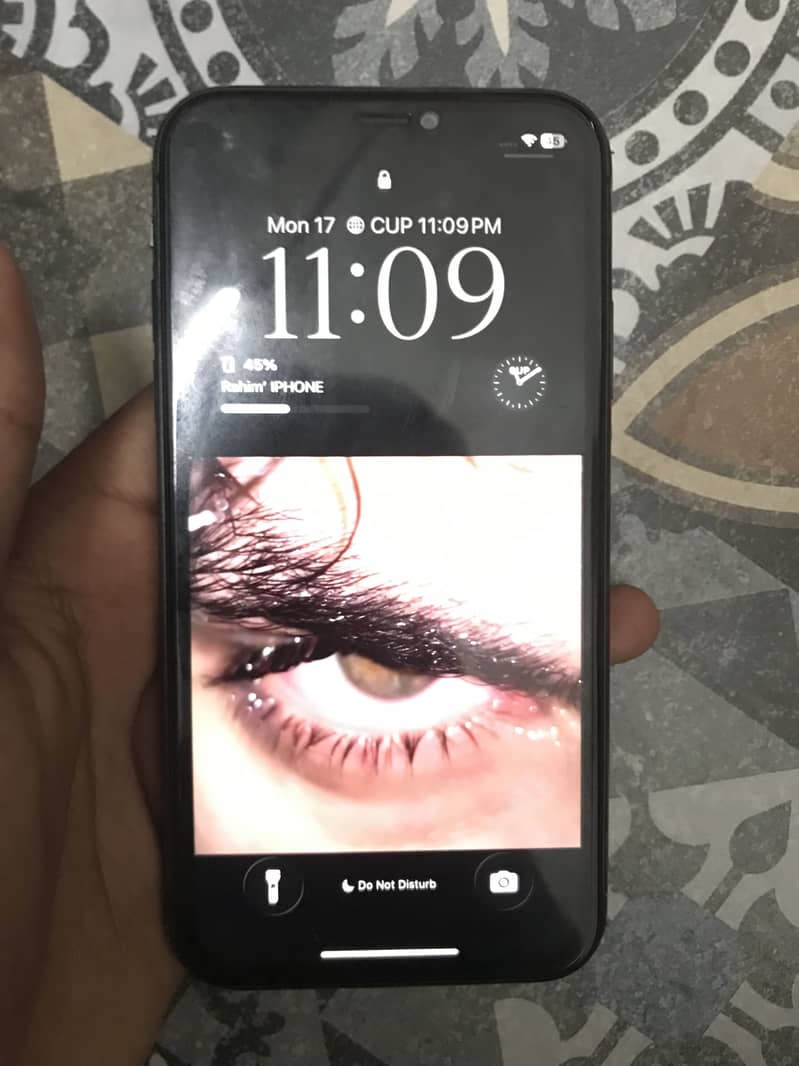 Apple iPhone 11 3