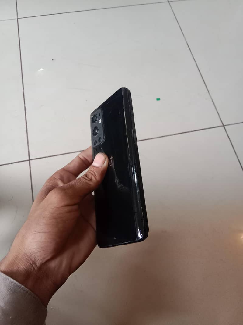 One Plus 9 5