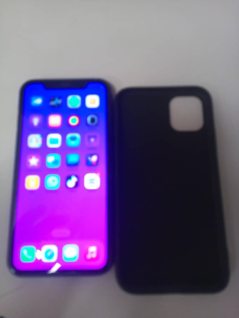 Apple iPhone 11 2