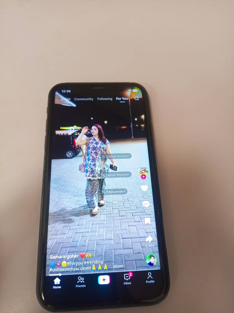 Apple iPhone 11 5