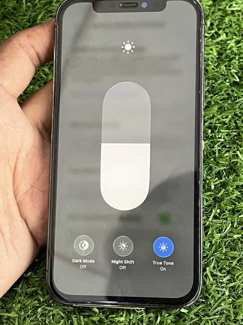 Apple iPhone 12 Pro 2