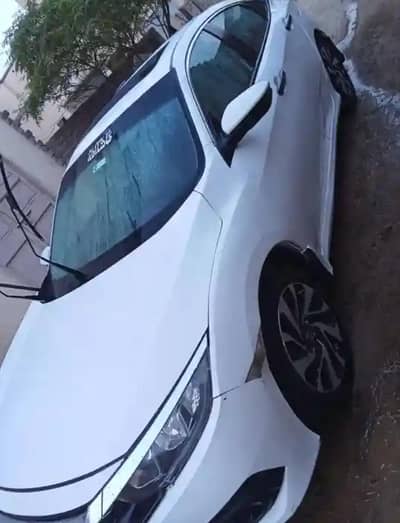 Honda Civic UG FULL OPTION 2017