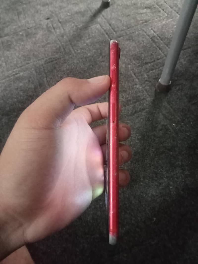 Apple iPhone 8 Plus 1