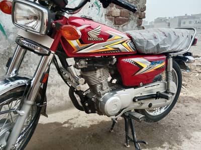 Honda 125 bike sale in Lahore