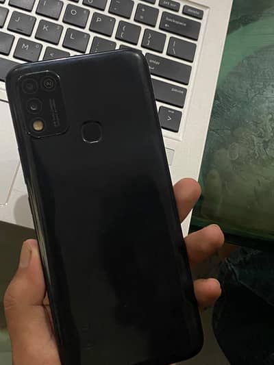 Infinix Hot 11 Play