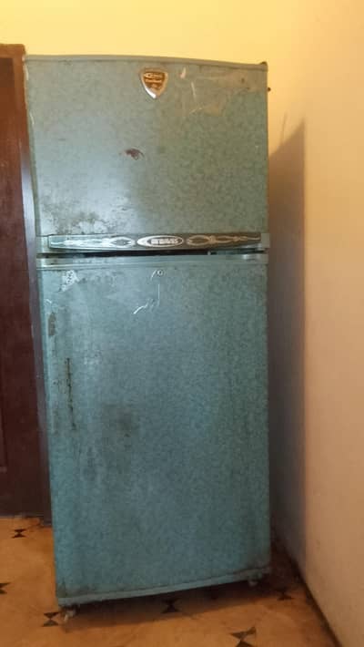 fridge for sale urgently