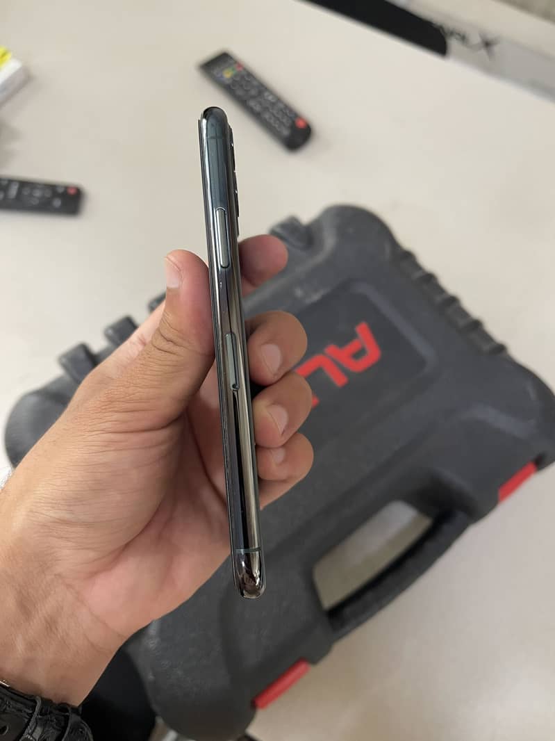 Apple iPhone 11 Pro Dual PTA approved 3