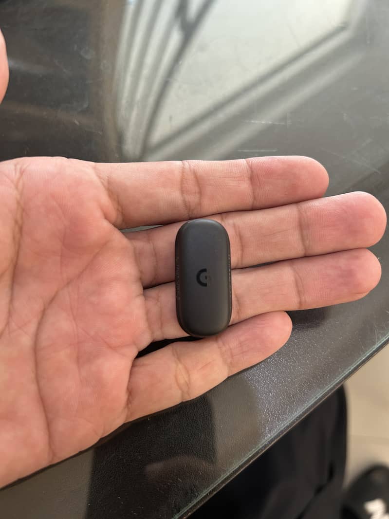 Google Fitbit Air 1