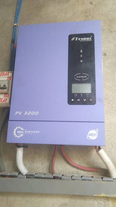 Fronus platinum 3200va (3000watts)
