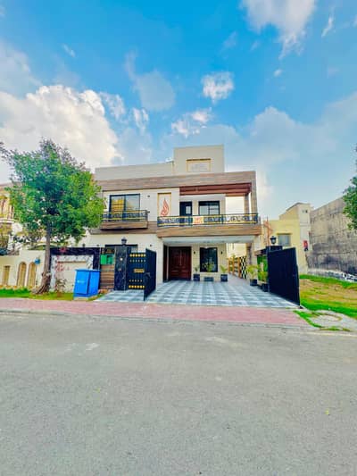 Designer 10 Marla House with Premium Finishing | For Sale in Southern Block, LDA Approved, Phase-1, Bahria orchard