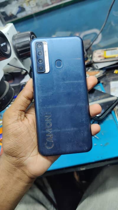 Tecno CAMON 17