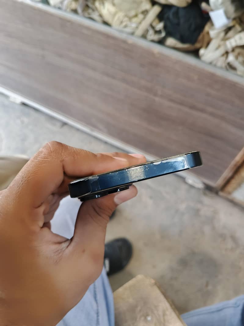 iphone 13 jv 2